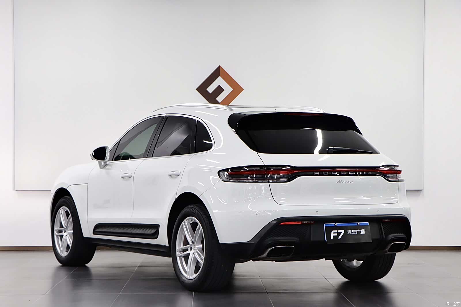 Porsche Macan, 2022 4