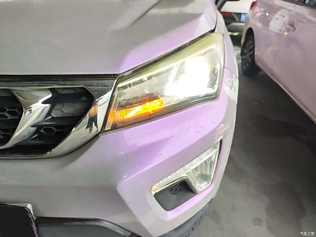 Changan CS15, 2017 18