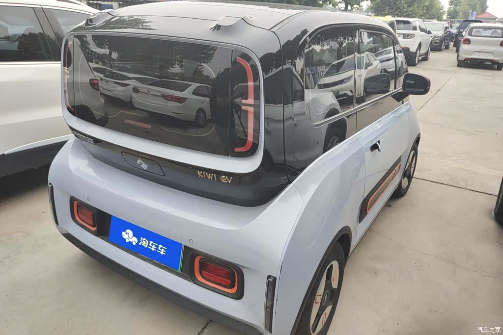 Wuling KiWi, 2021 3