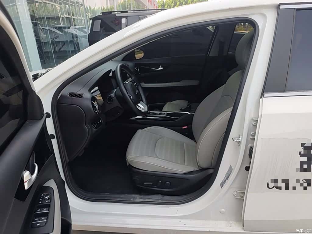 Kia K3, 2025 15