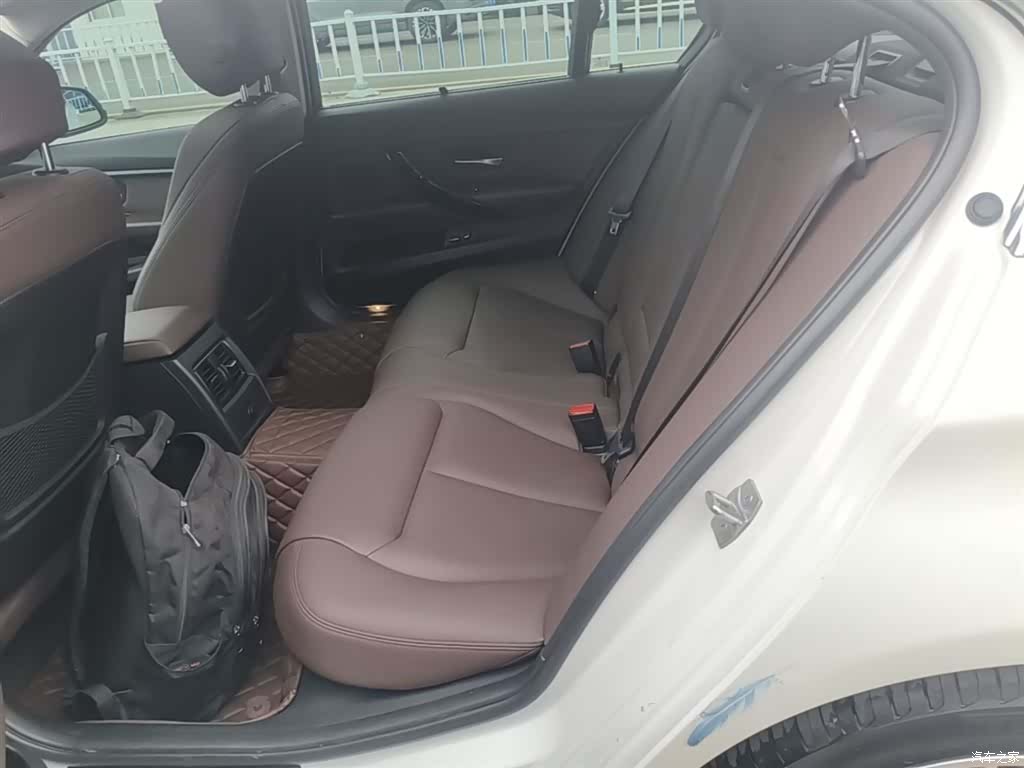BMW 3 Series, 2018 17