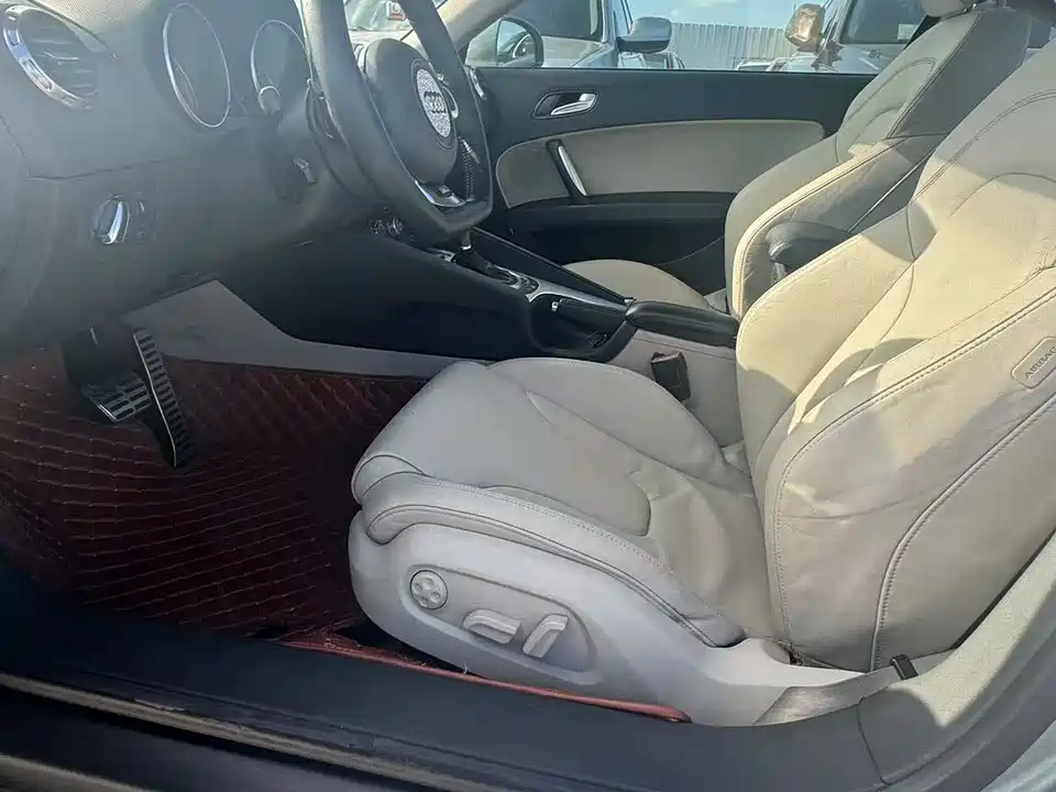 Audi TT Audi TT