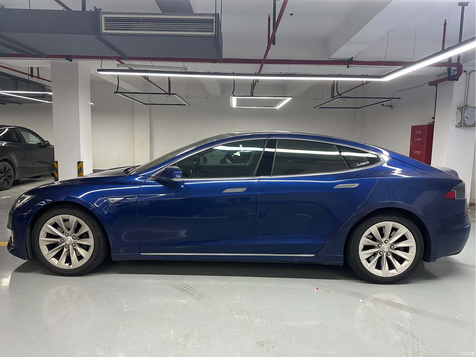 Tesla Model S, 2016 3