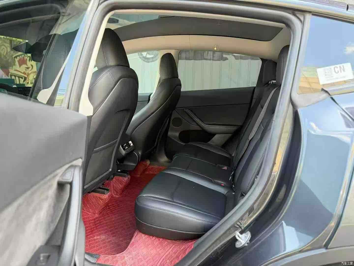 Tesla Model Y, 2024 4