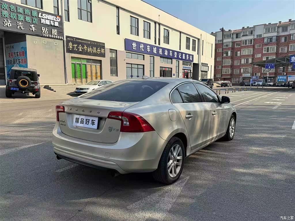 Volvo S60, 2017 4