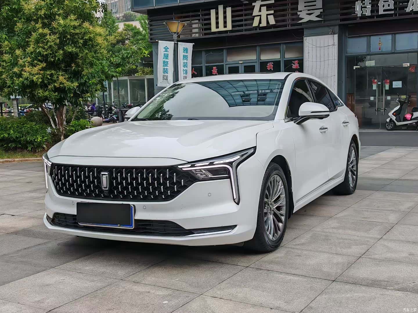 Bestune B70, 2023 1