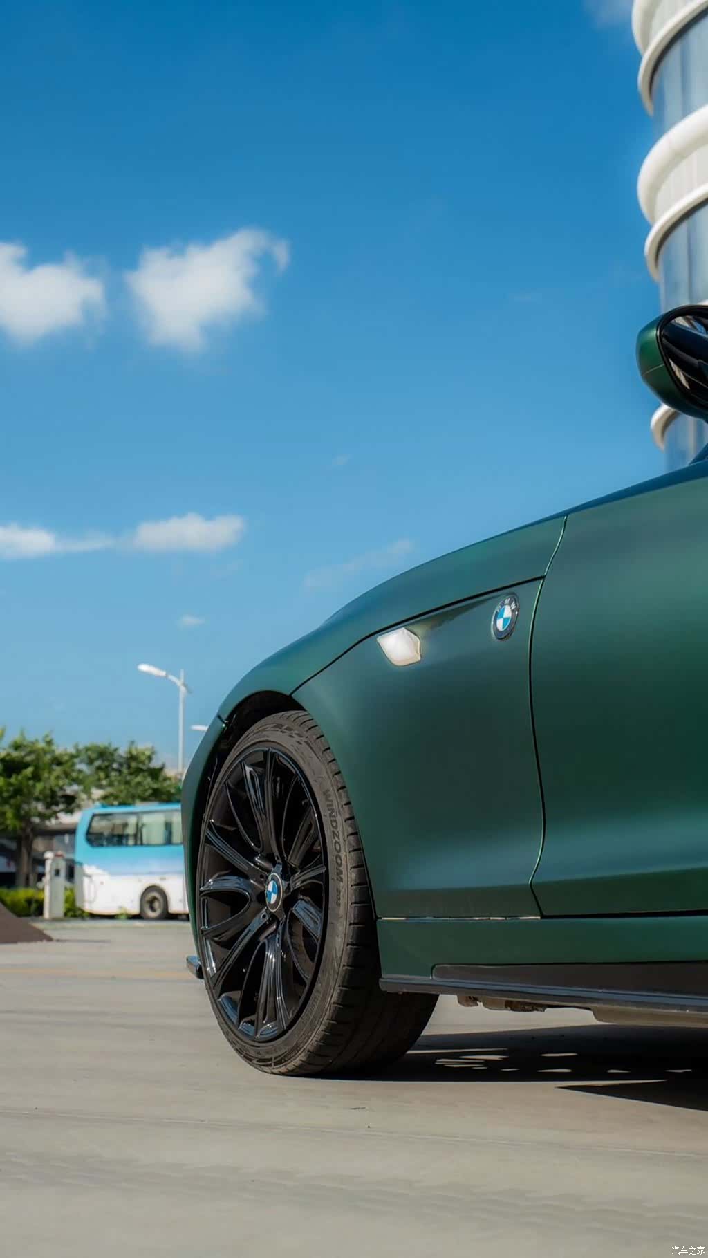 BMW Z4, 2011 9