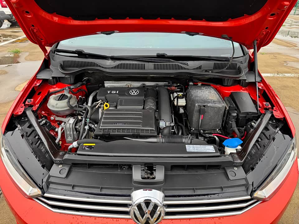 Volkswagen Golf*Jiayu Volkswagen Golf*Jiayu
