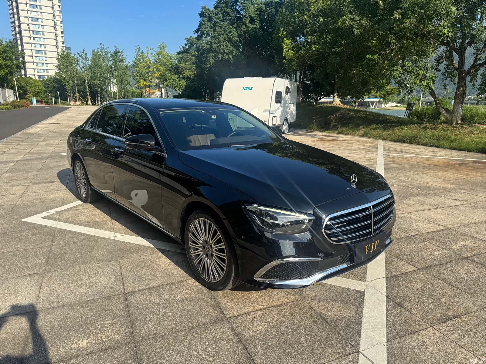 Mercedes-Benz E-Class, 2021 3