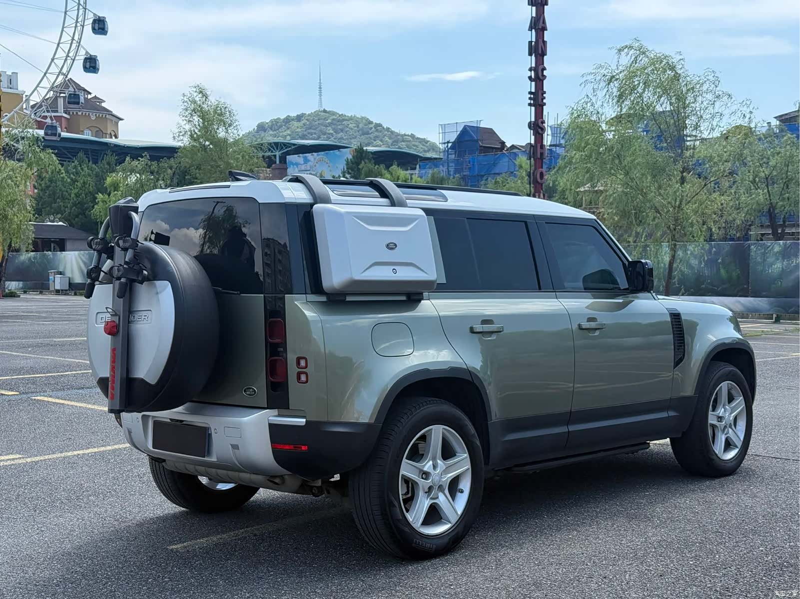 Land Rover Defender, 2020 все фото