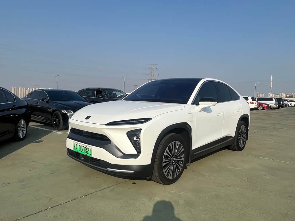 NIO EC6