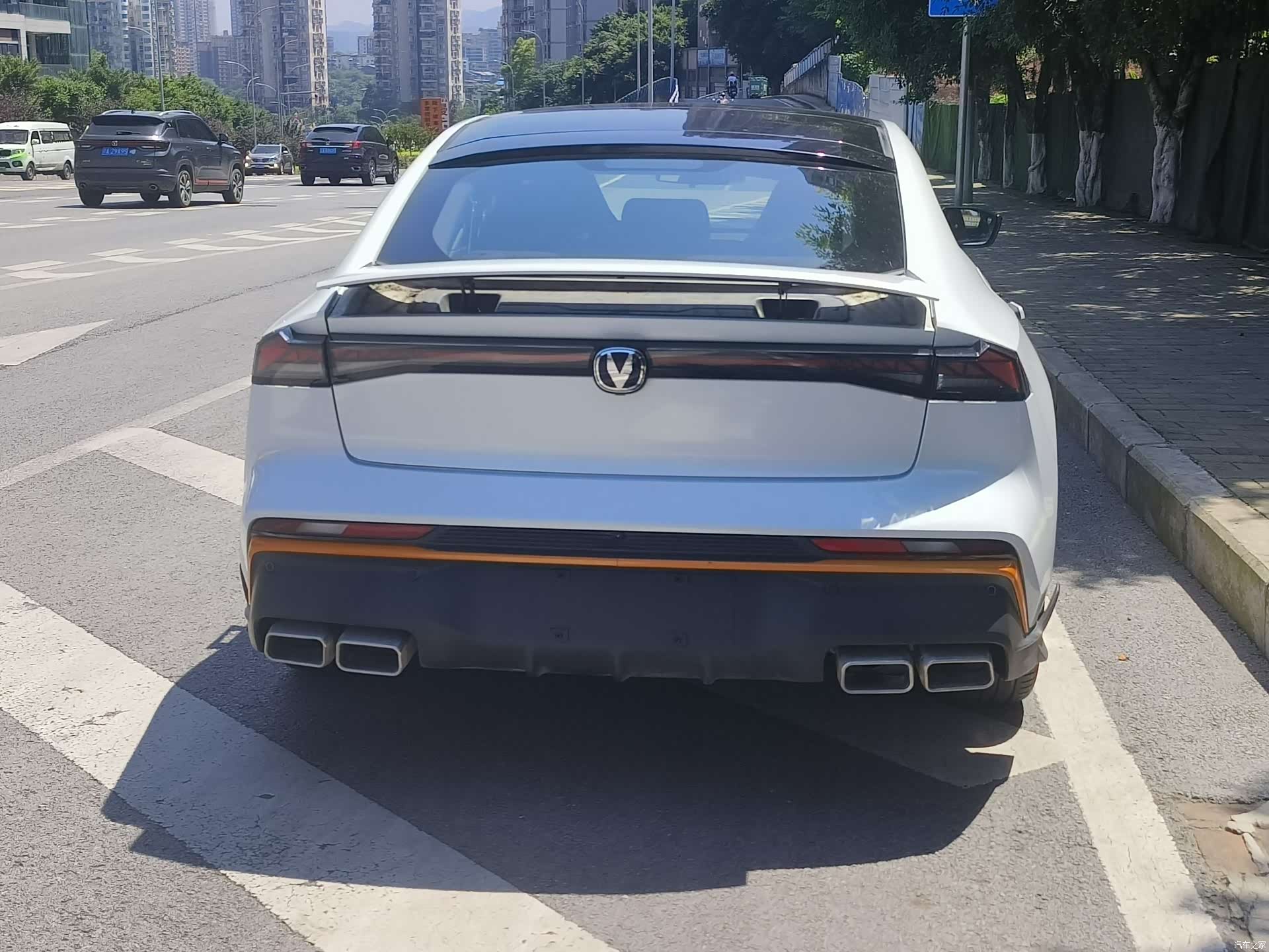 Changan UNI-V, 2026 9