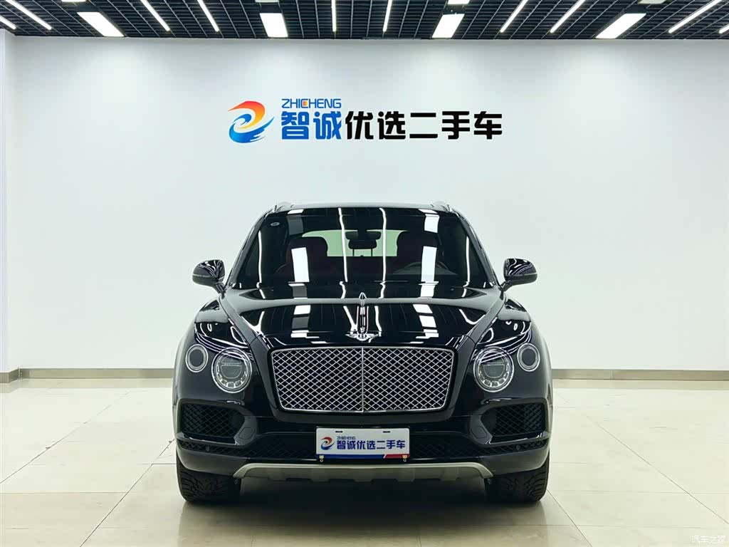 Bentley Bentayga, 2018 2