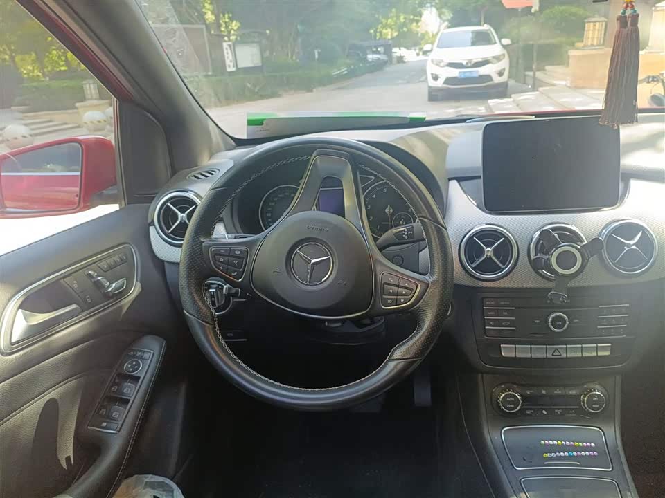 Mercedes-Benz Class B