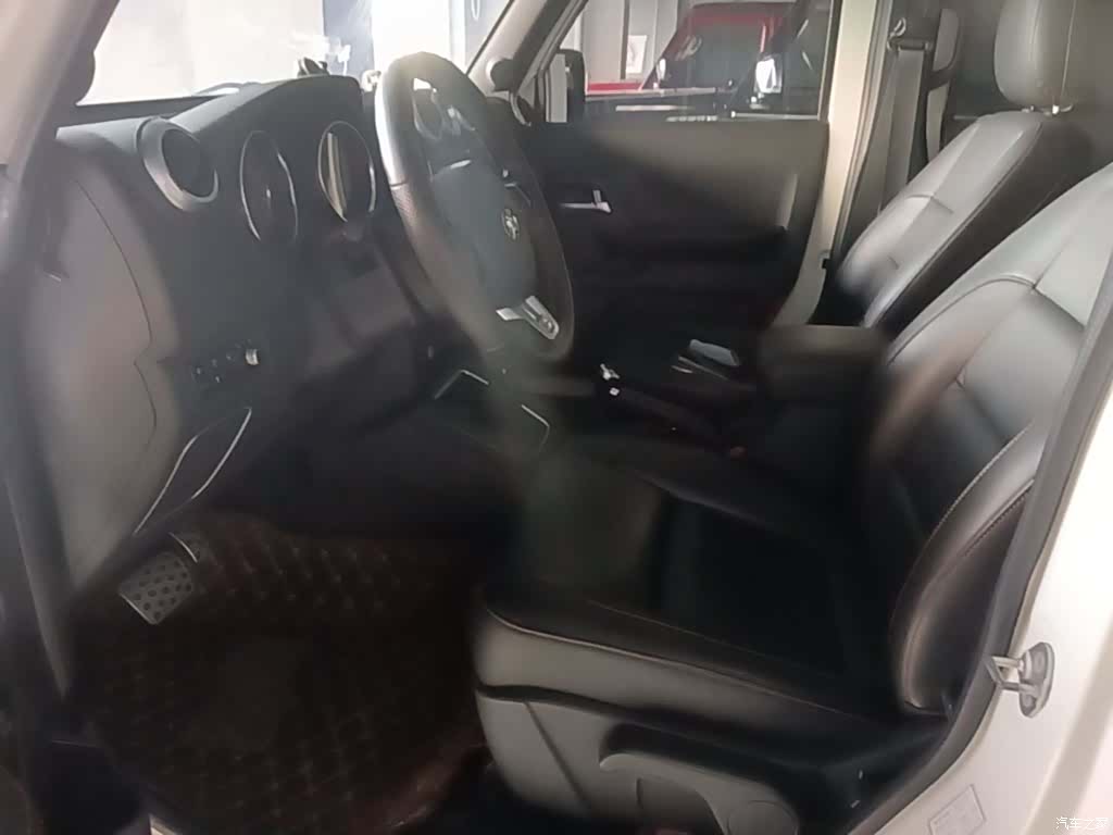 BAIC BJ40, 2016 15