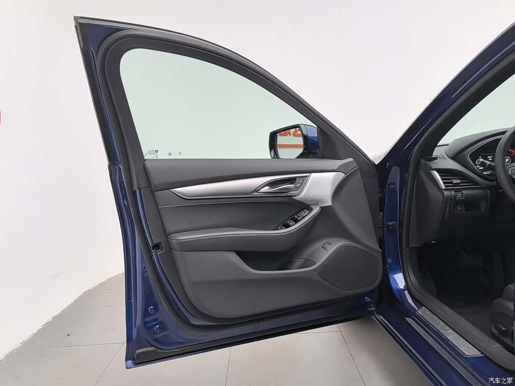 Cadillac CT5, 2023 8