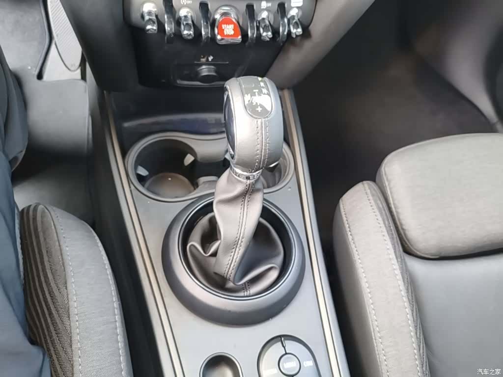 Mini Countryman, 2018 14