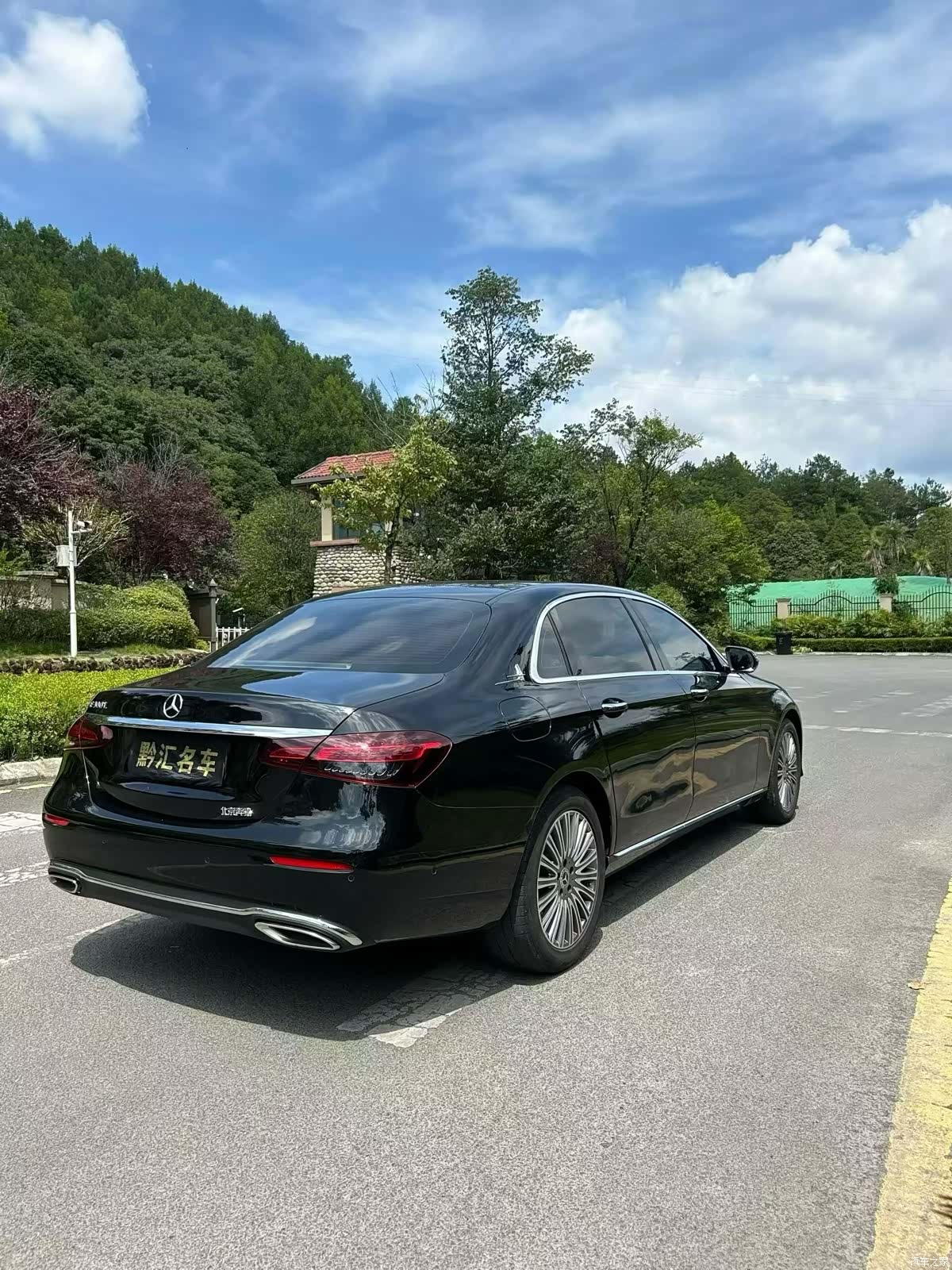 Mercedes-Benz E-Class, 2022 6