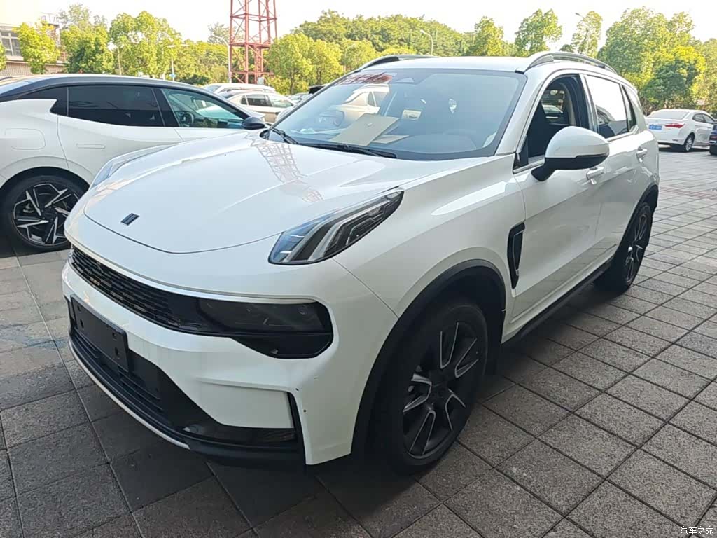 Lynk & Co 01, 2024 1