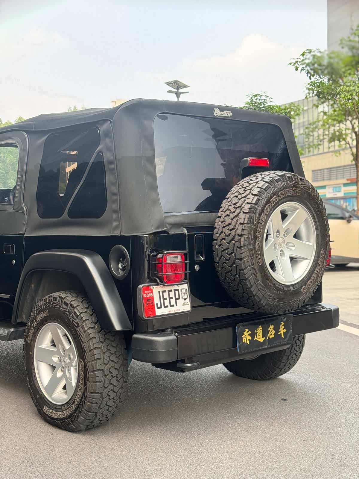 Jeep Wrangler, 2004 12