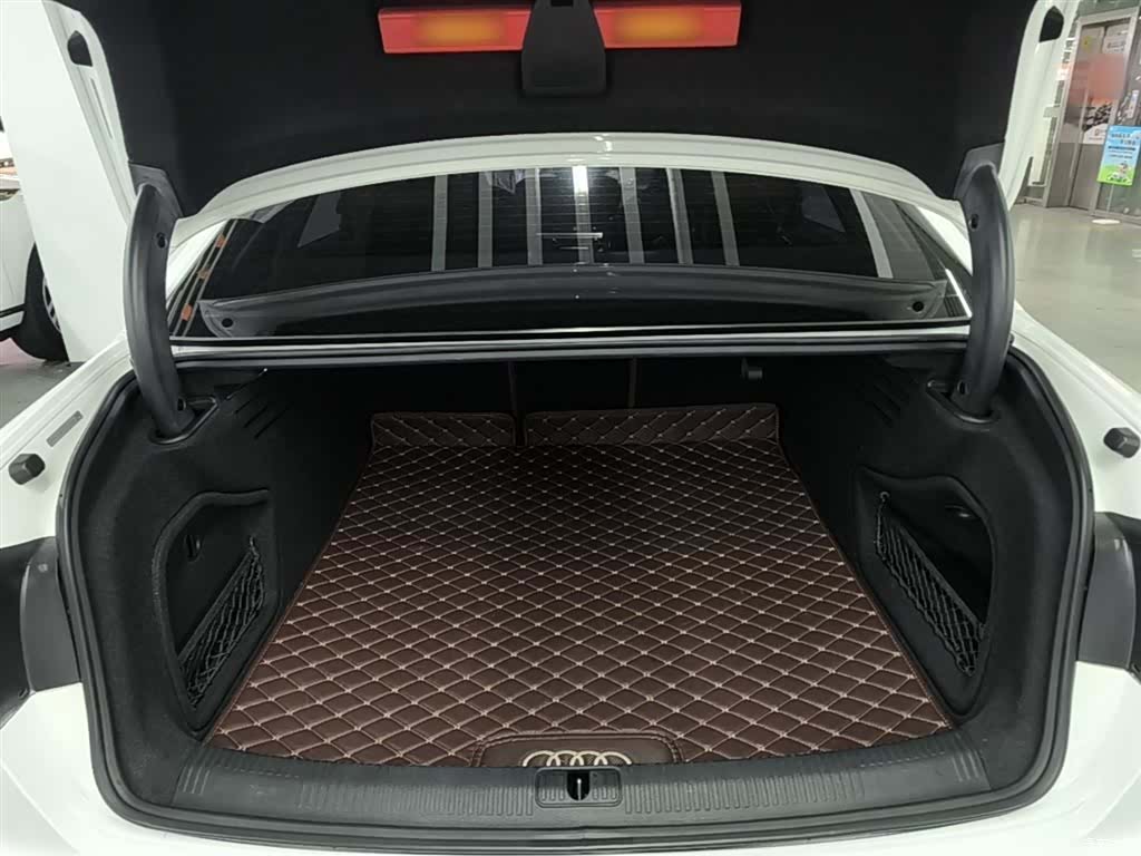 Audi A4L, 2019 19