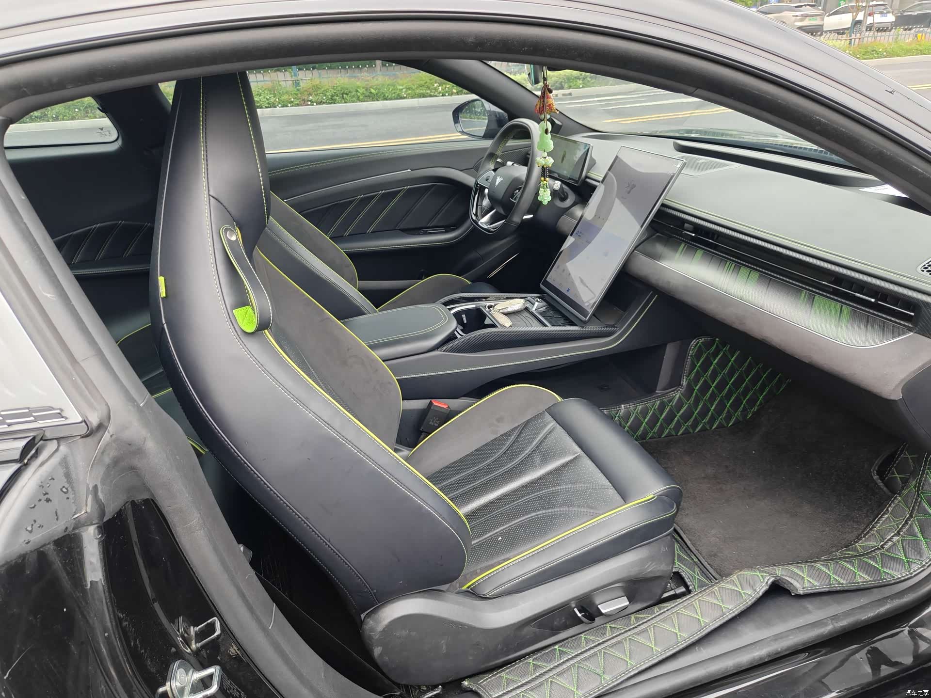 Neta GT, 2023 8