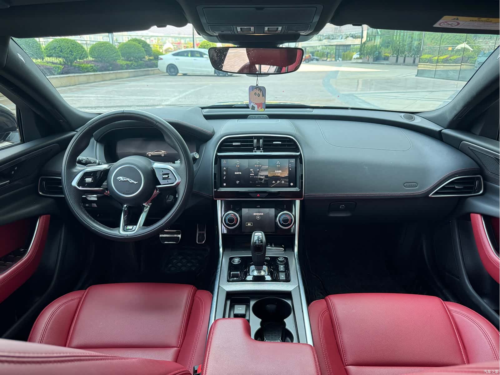 Land Rover XEL, 2023 12