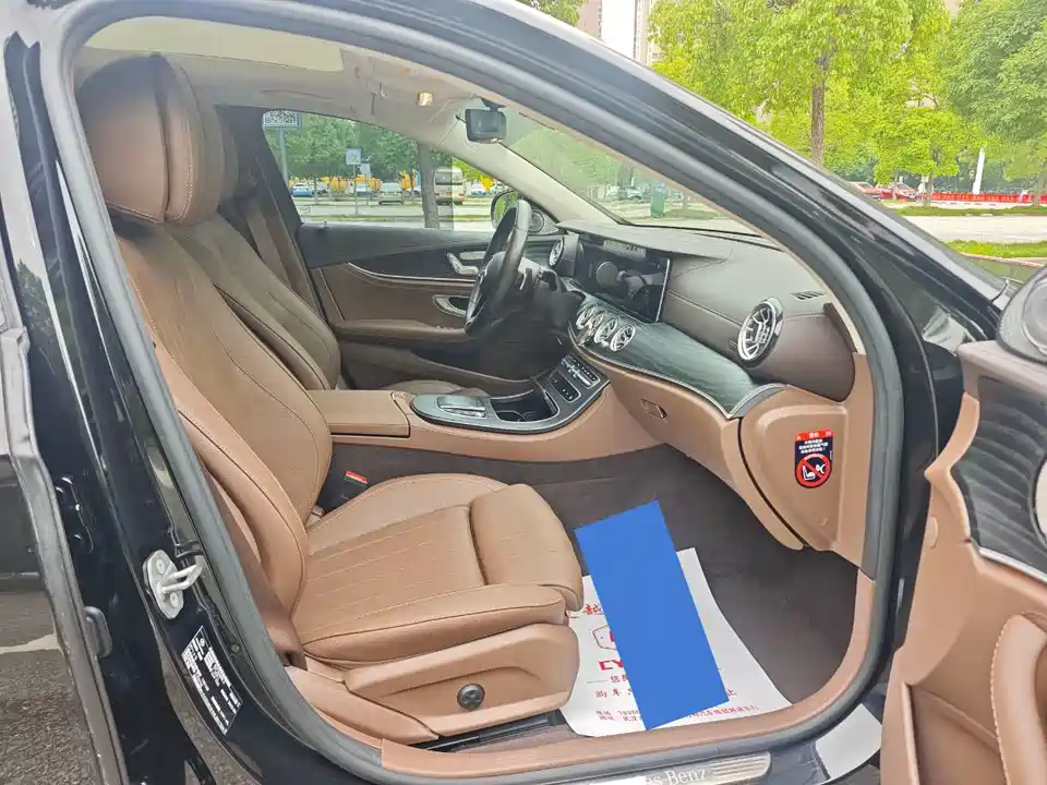 Mercedes-Benz E-class Mercedes-Benz E-class