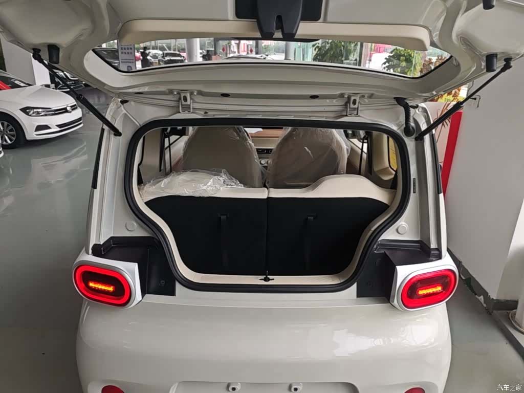 Wuling MINIEV, 2026 19