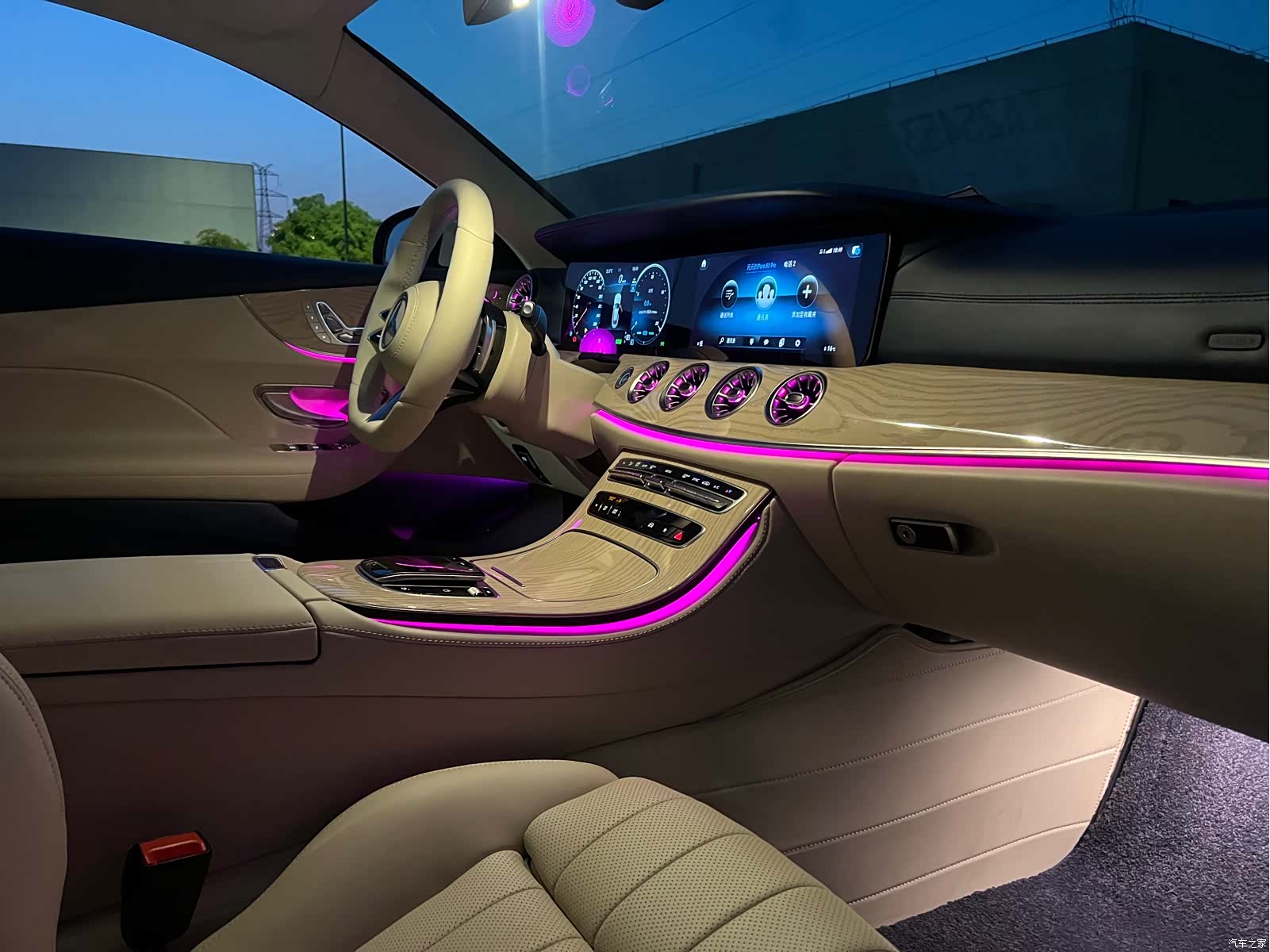 Mercedes-Benz E-Class, 2021 20