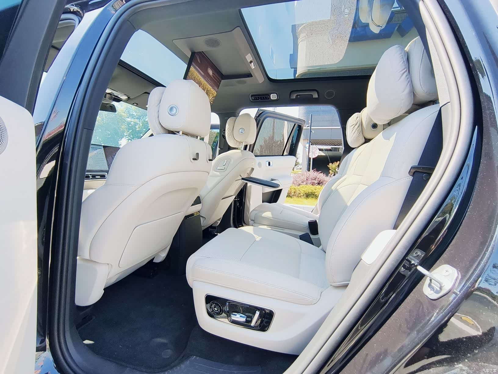 Li Auto L9, 2025 6