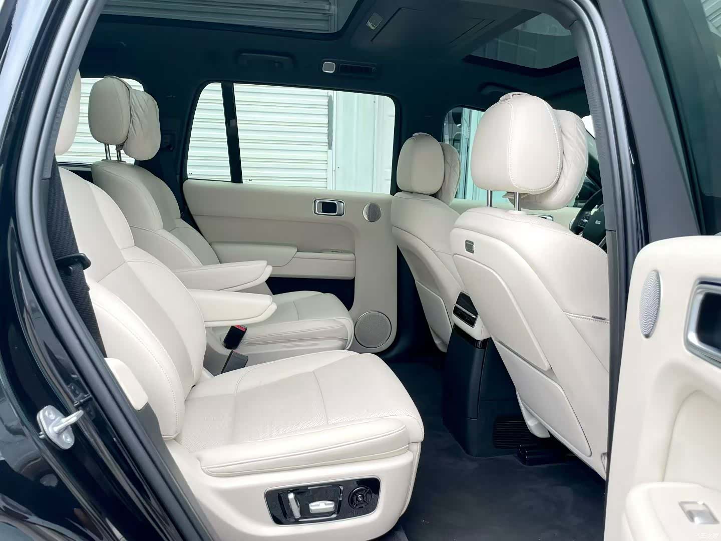 Li Auto L9, 2022 8