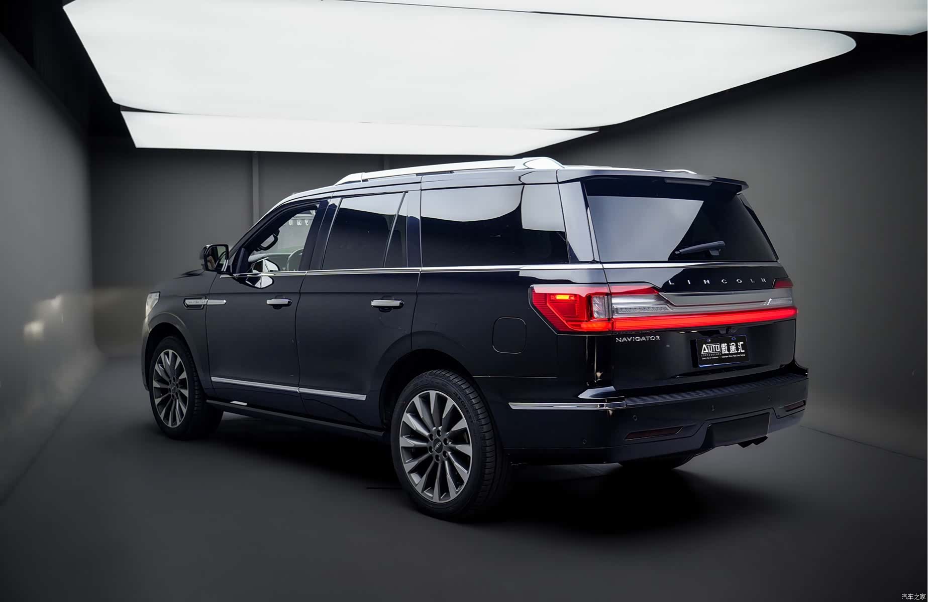 Lincoln Navigator, 2020 6