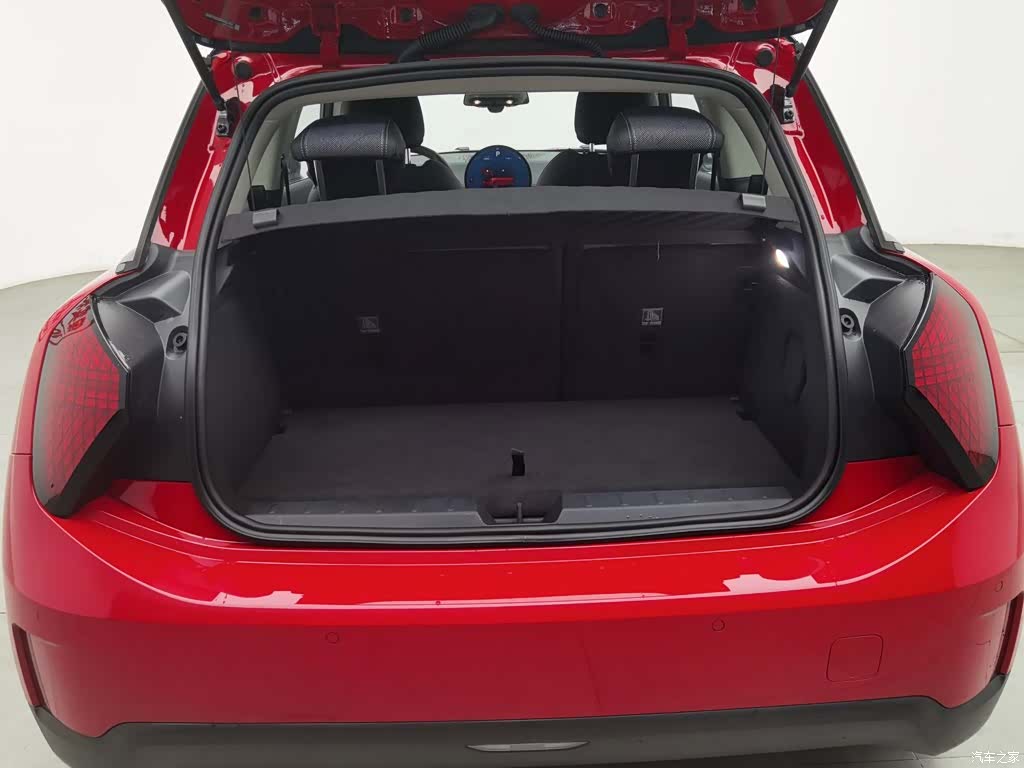 Mini Cooper, 2024 16
