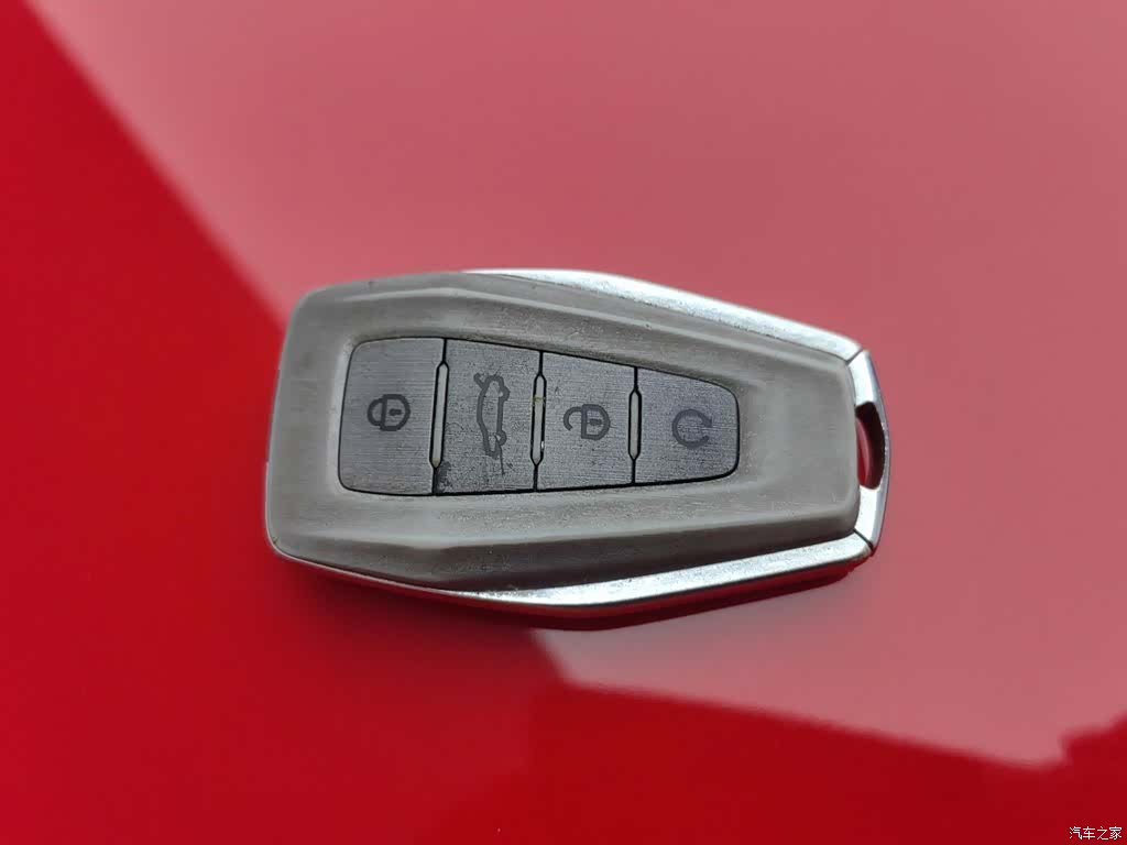 Geely Coolray, 2019 19