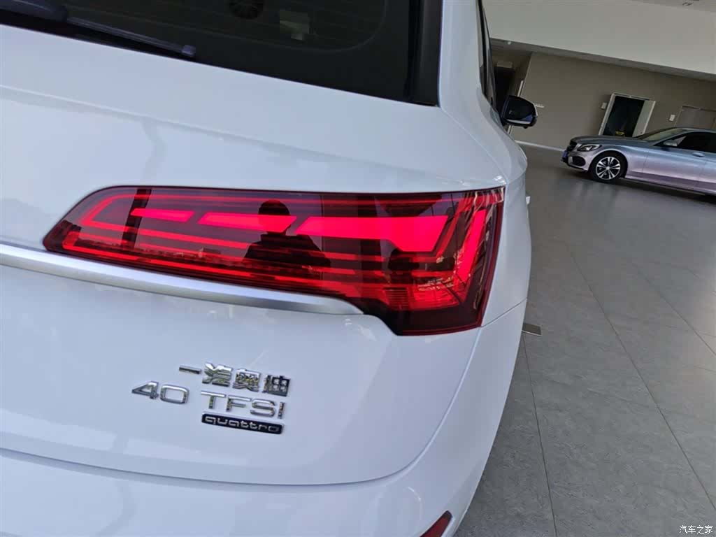 Audi Q5L, 2021 8