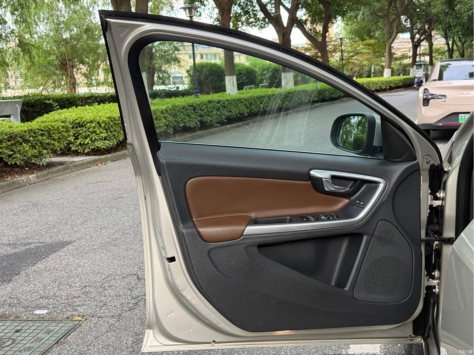 Volvo S60, 2016 13