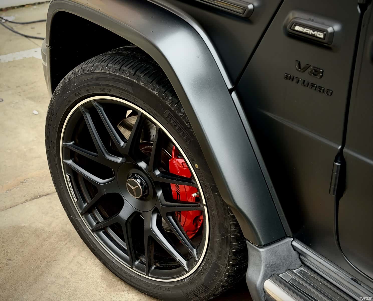 Mercedes-Benz G-Class, 2023 14