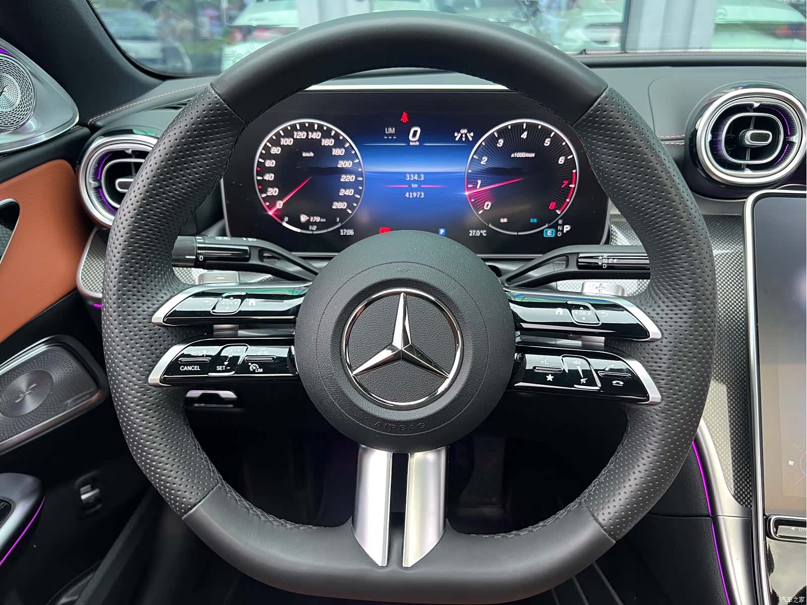 Mercedes-Benz C-Class, 2024 24