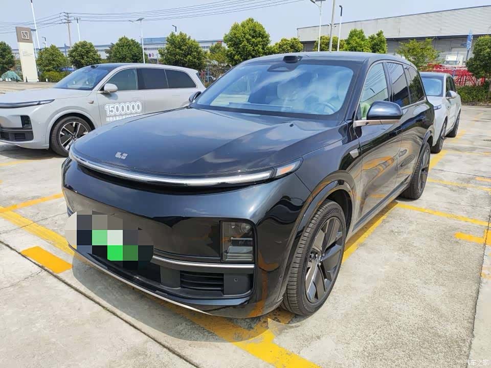 Li Auto L9, 2025 1