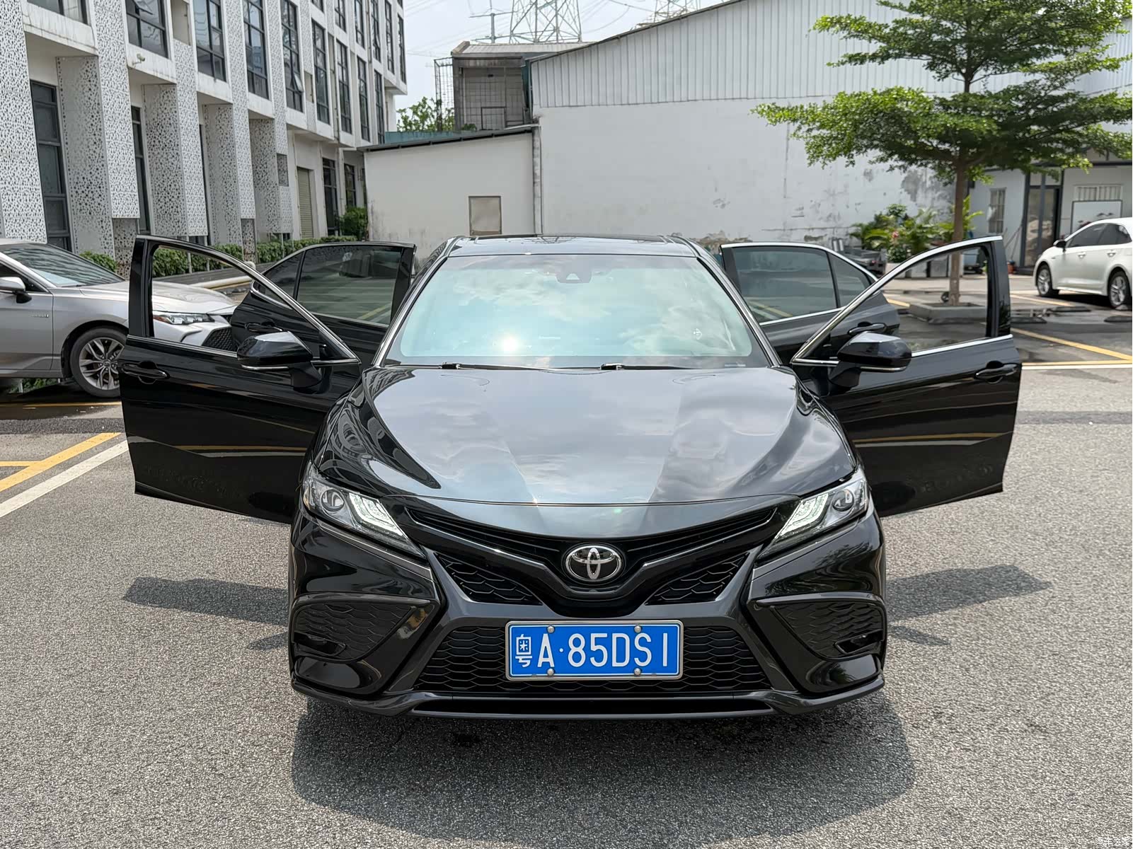 Toyota Camry, 2022 2