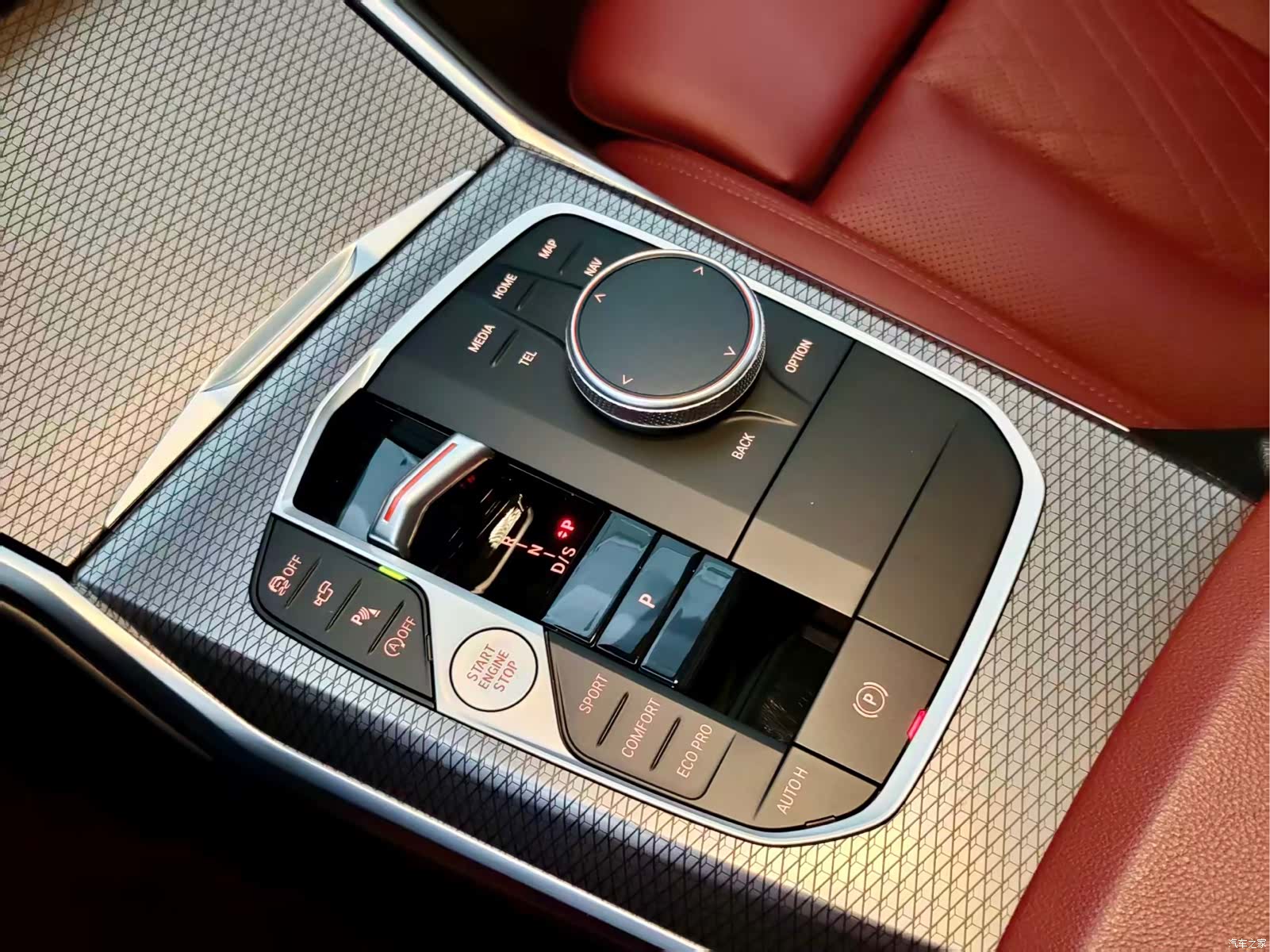 BMW 3 Series, 2024 11