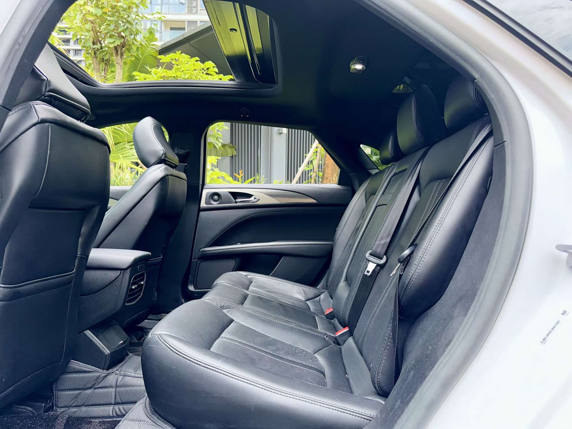 Lincoln MKZ, 2020 6