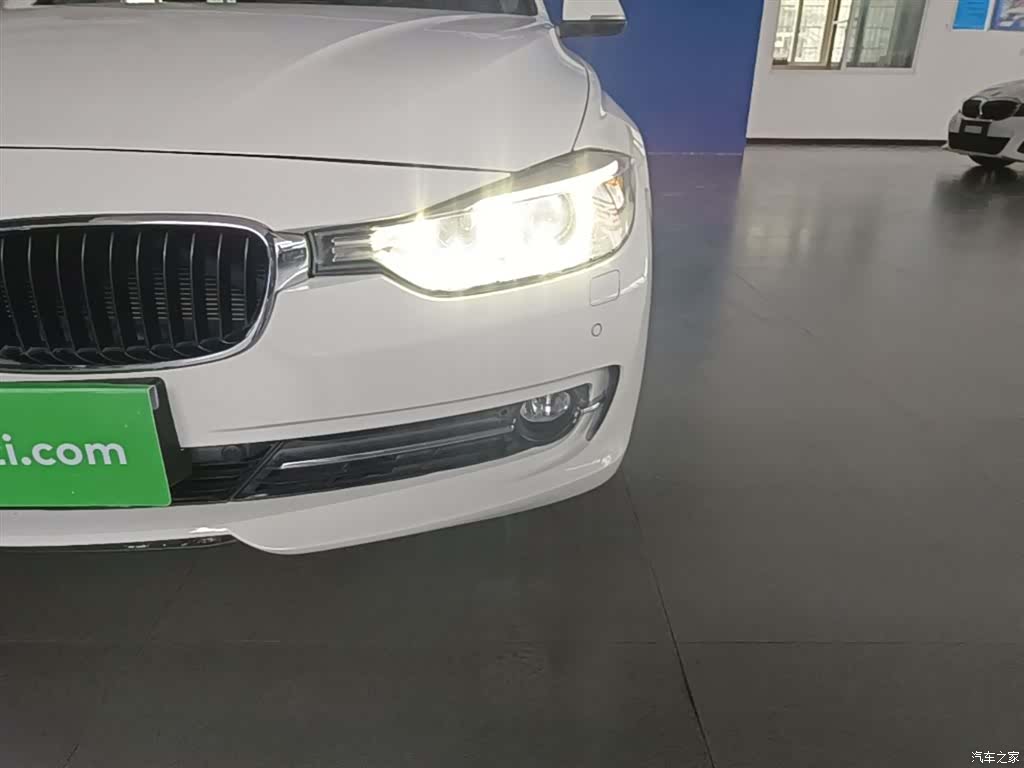 BMW 3 Series, 2015 24