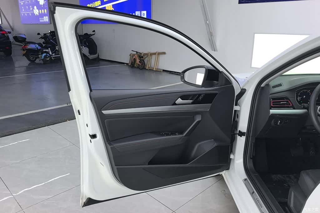 Volkswagen Lavida, 2024 7