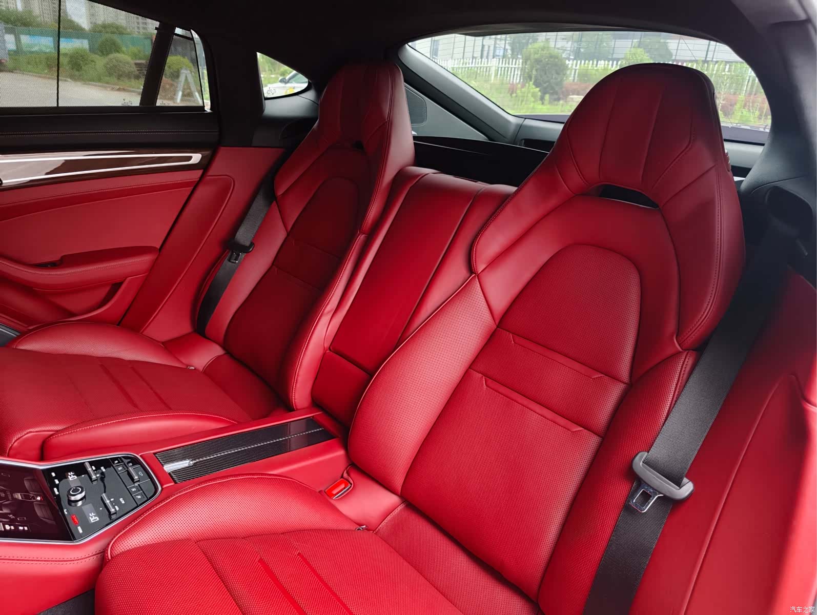 Porsche Panamera, 2017 13