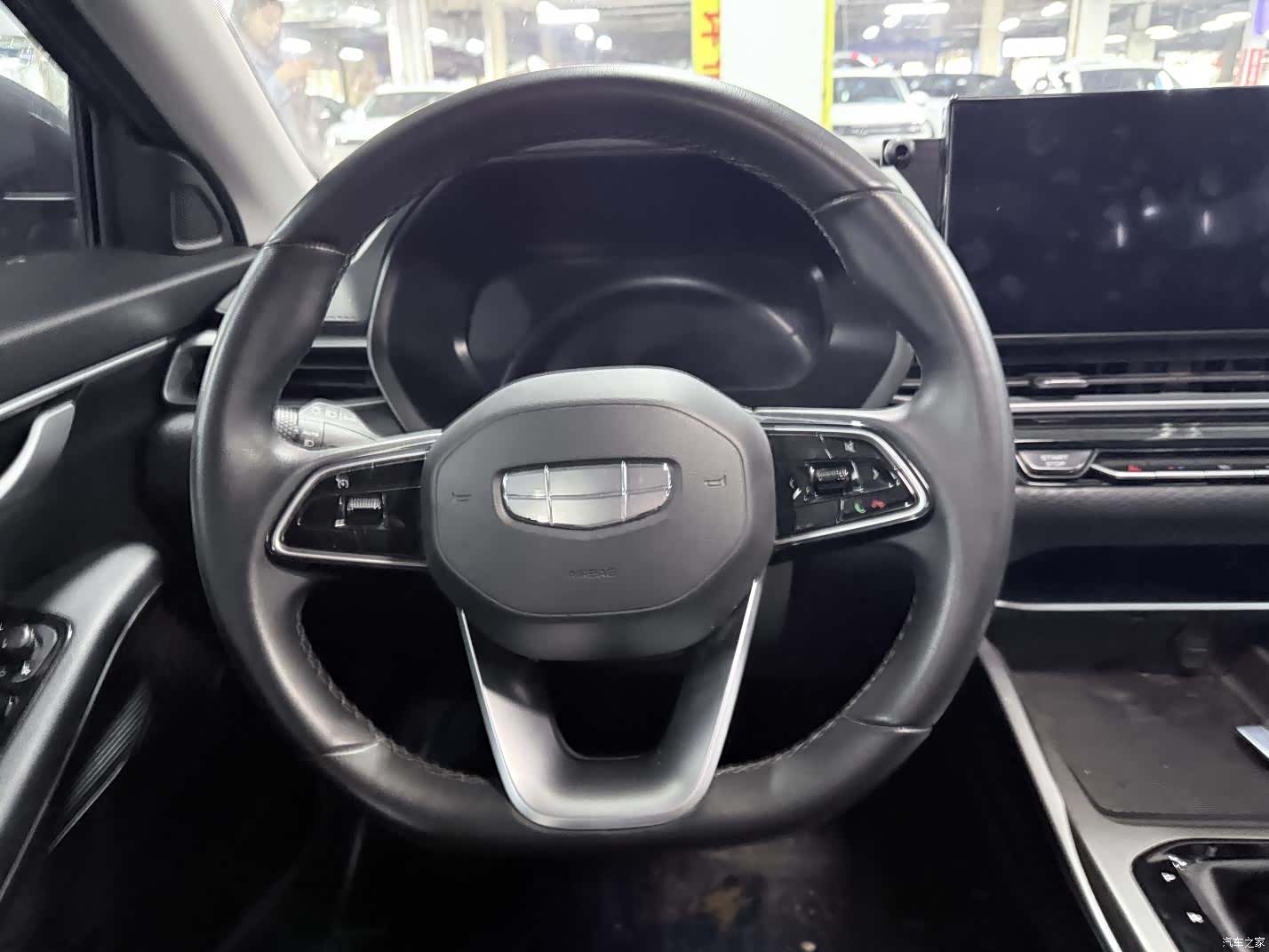 Geely Emgrand, 2024 13