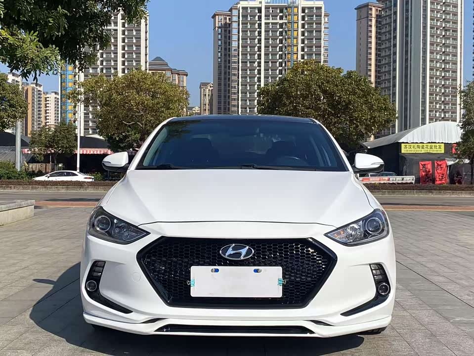 Hyundai Lead