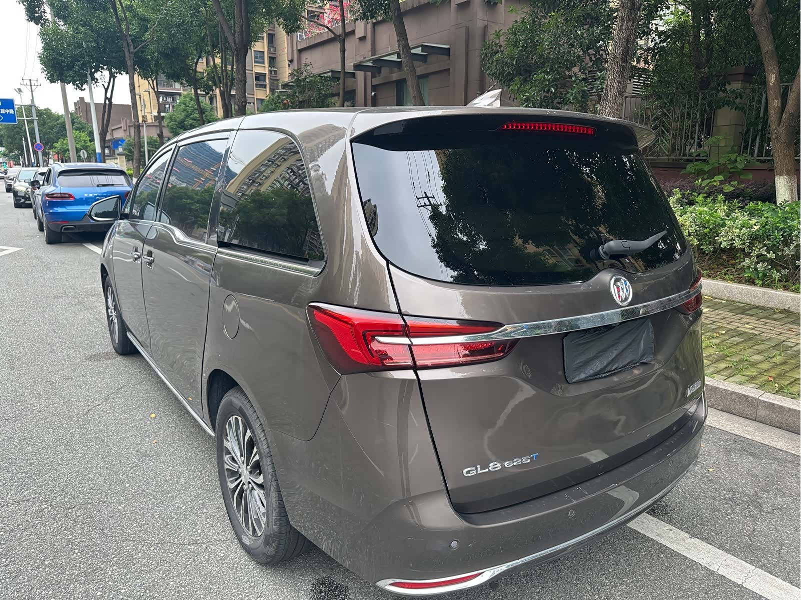 Buick GL8, 2022 7