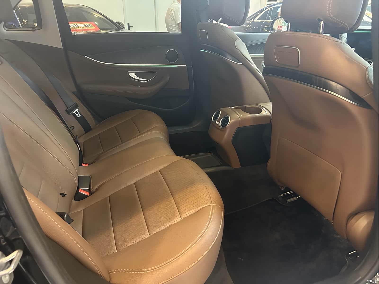 Mercedes-Benz E-Class, 2017 15
